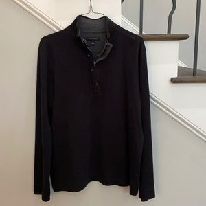 Banana Republic 4 button sweater. Size XL.